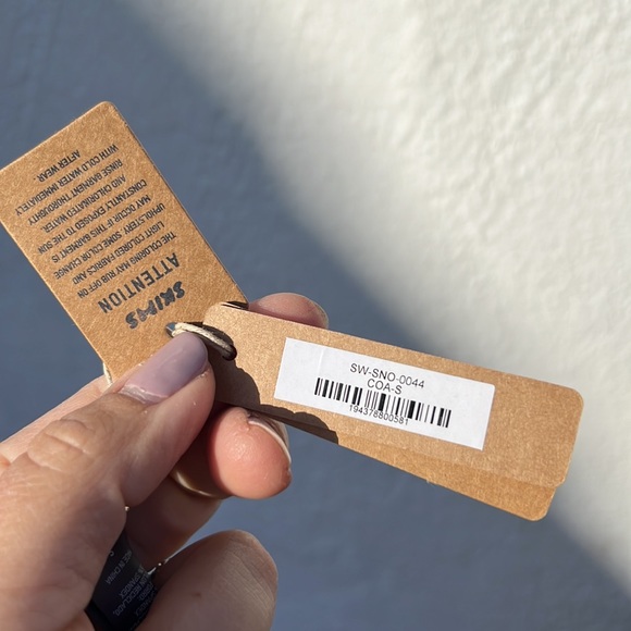 SKIMS SWIM SCOOP NECK ONE PIECE.🤎 - Picture 9 of 16